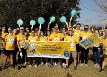 Adımlar, Otizmli Çocukların Eğitimi İçin!