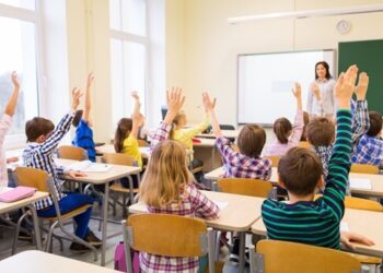 Maya Vakfı, Travmatik Çocukluk Deneyimlerine Odaklanıyor