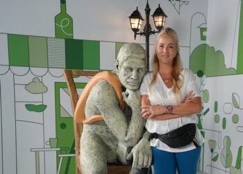 Doğa Rutkay, Doğum Sonrası Depresyonla Mücadeleyi Sahneye Taşıyor