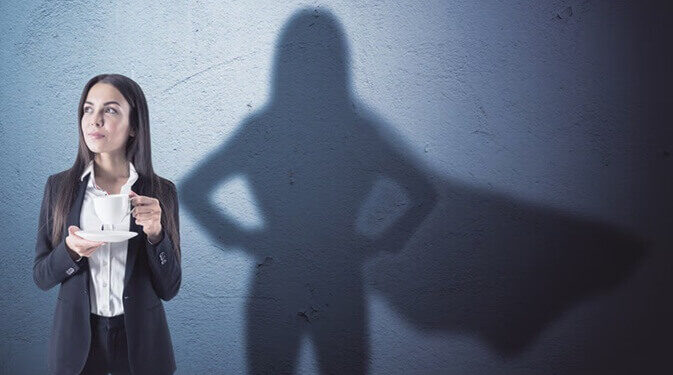 Kadınların En Büyük Yanılgısı: 'Süper Kadın' Olma Hazzı